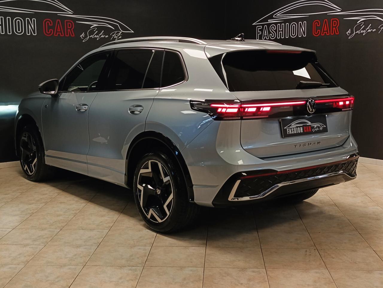 Volkswagen Tiguan 2.0 TDI 150 CV DSG R-Line