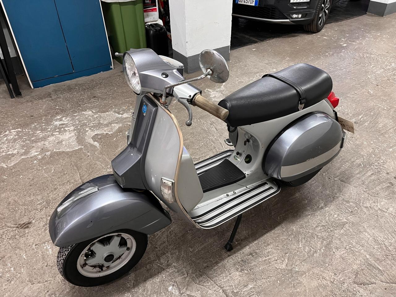 Piaggio Vespa PX 125