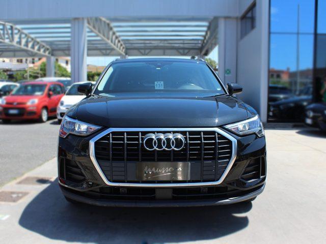 AUDI Q3 35 TFSI Business