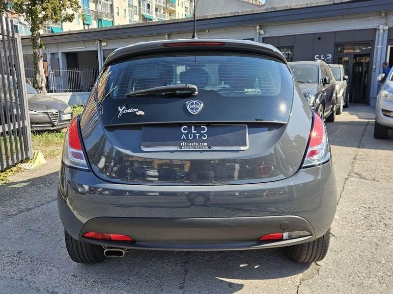 Lancia Ypsilon Ypsilon 1.2 8v Elefantino ecochic Gpl 69cv my14