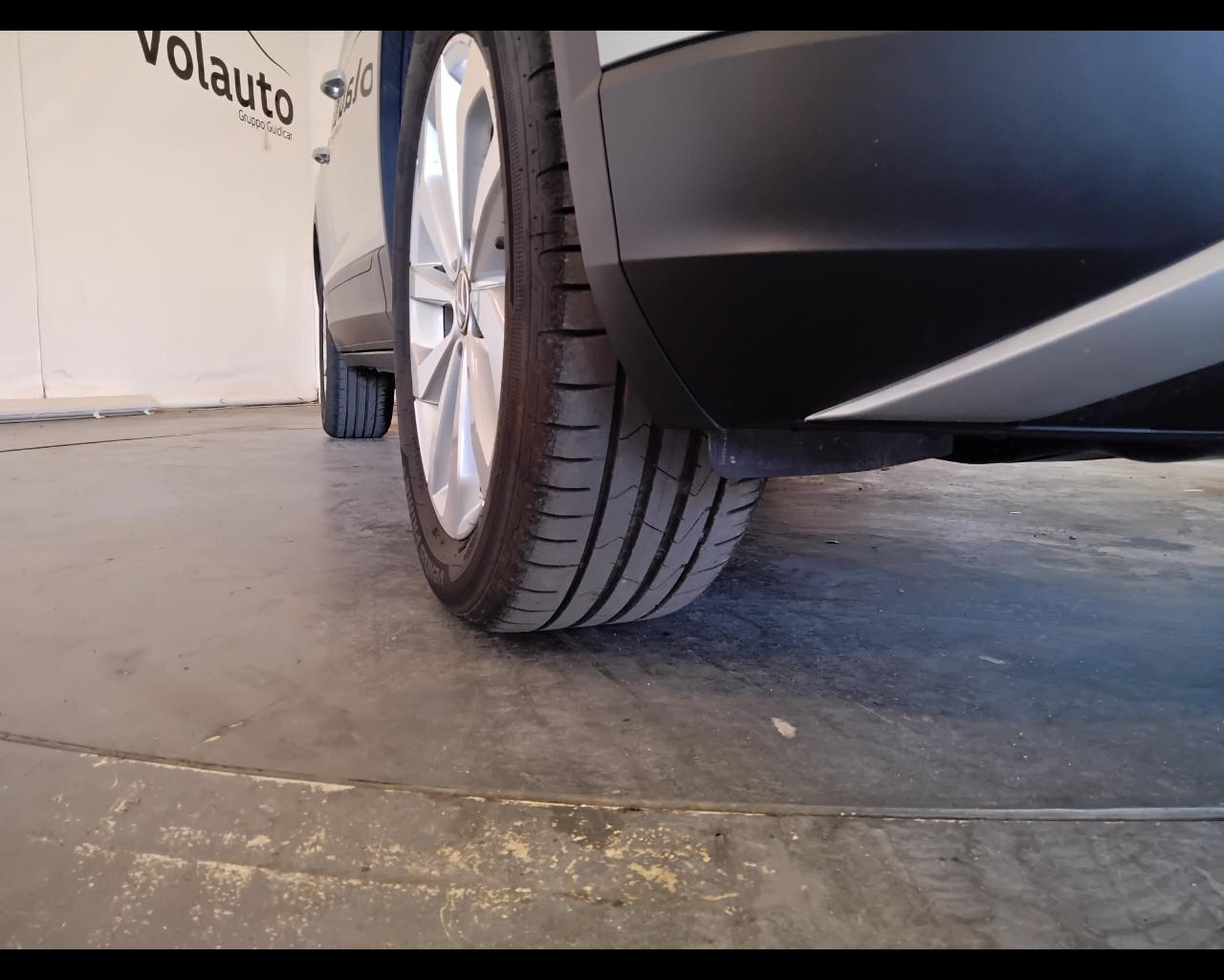 VOLKSWAGEN T-Roc 2022 - T-Roc 1.5 tsi Life dsg