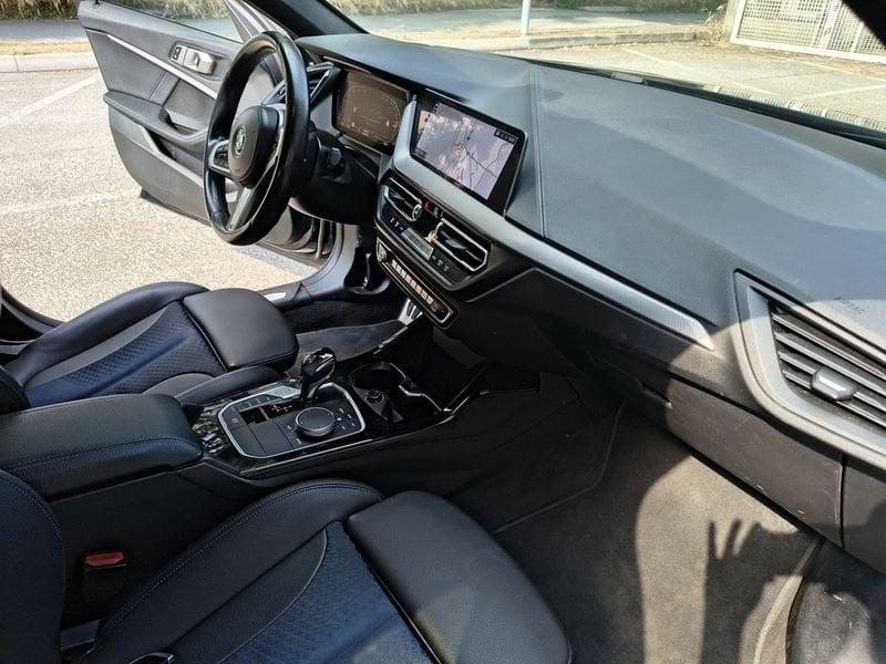 BMW Serie 1 118 5p. M sport 1.5 136 CV AT