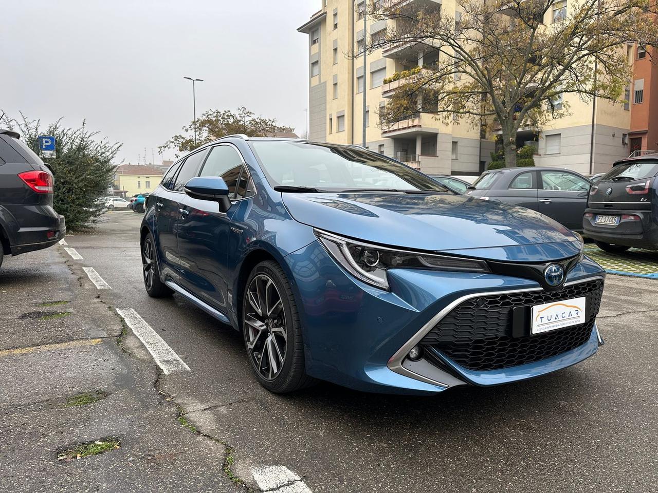 Toyota Corolla Business 2.0 VVT-i HEV