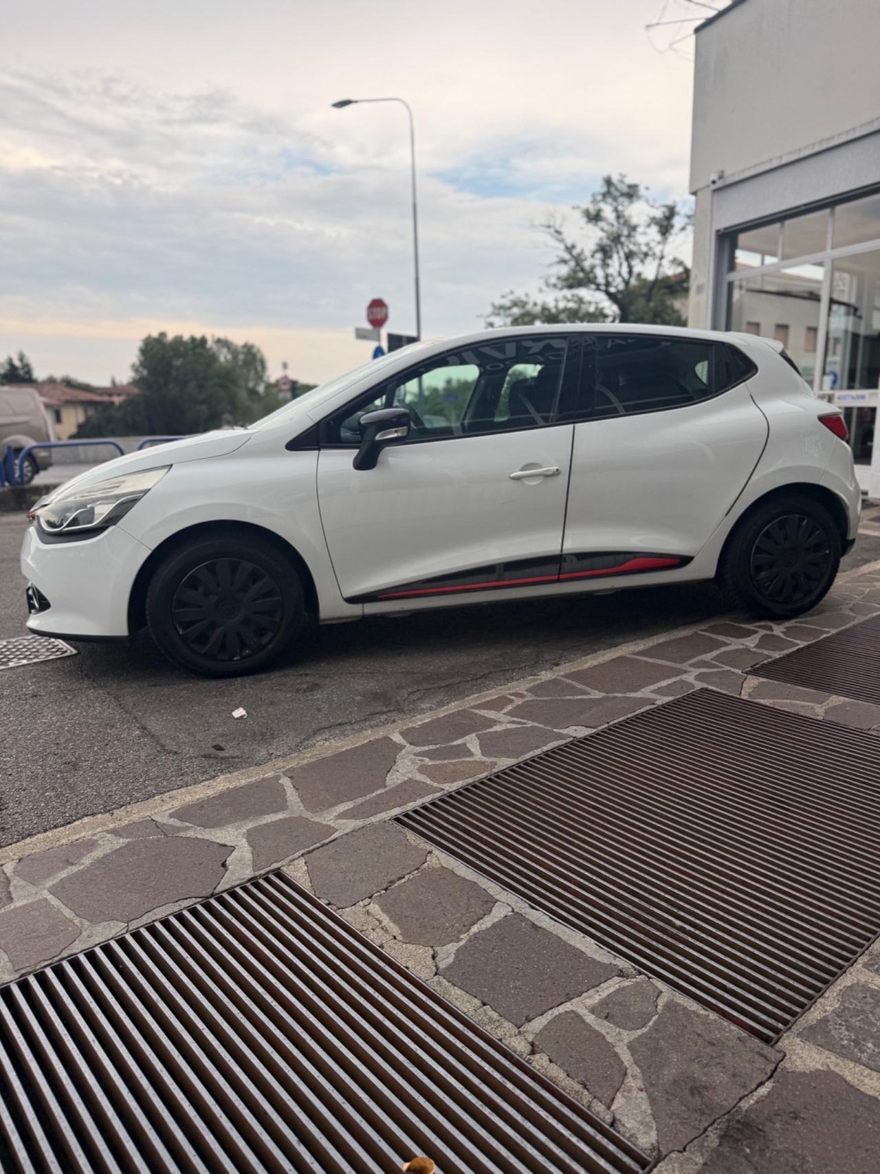 Renault Clio 1.5 dCi 8V 75CV 5 porte Live