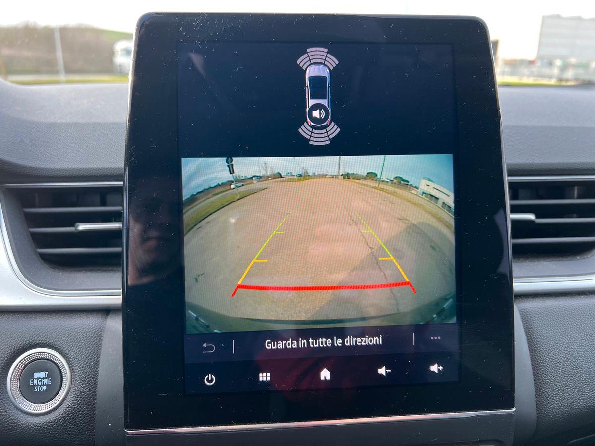 RENAULT Captur 1.6 E-Tech hybrid Initiale Paris 145cv auto