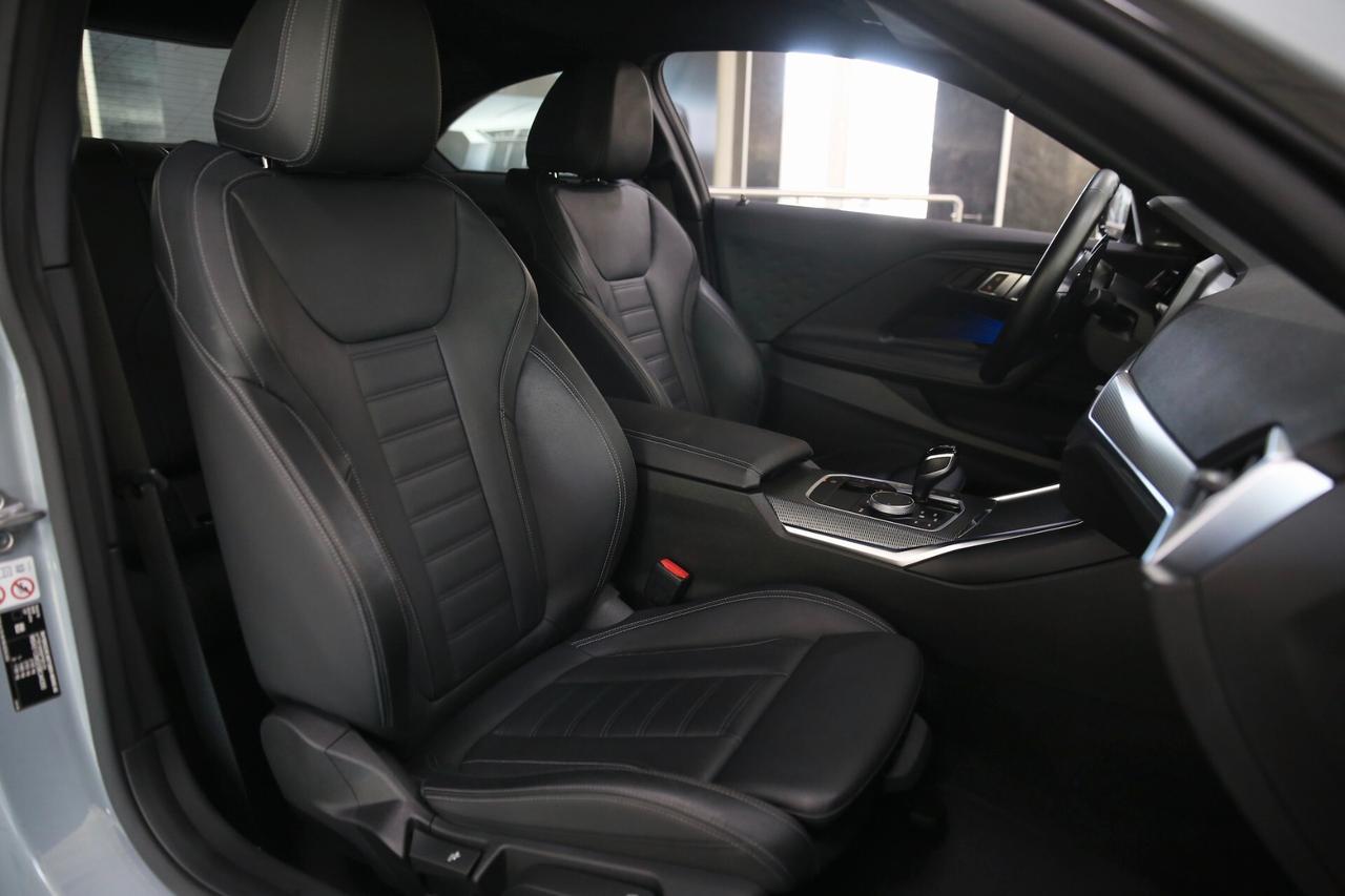 BMW M 240i xDrive auto
