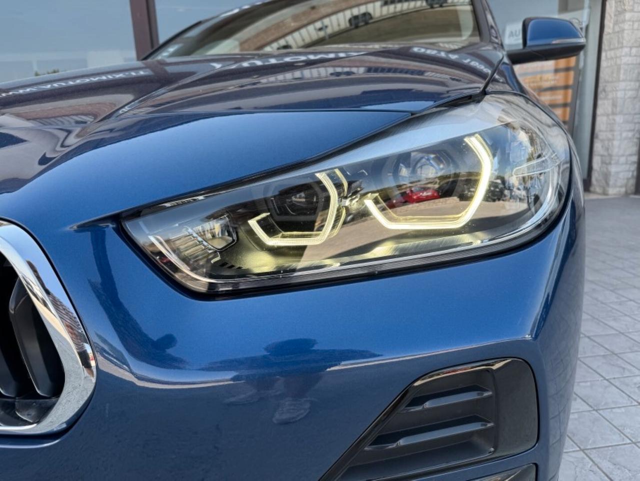 BMW X2 sdrive18d Business X