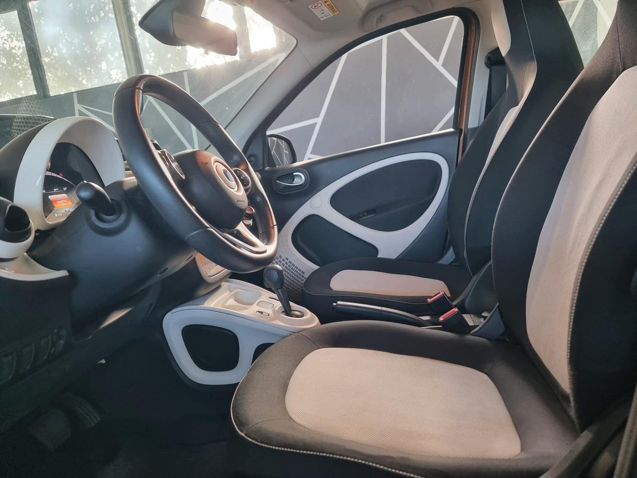 Smart ForFour 70 1.0 twinamic Passion NEOPATENTATI