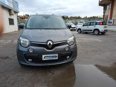 Renault Twingo SCe Comisc