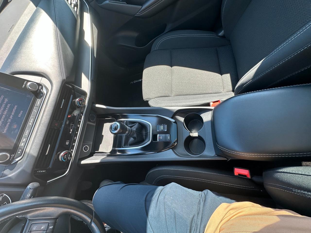 Nissan Qashqai MHEV 140 CV N-Connecta