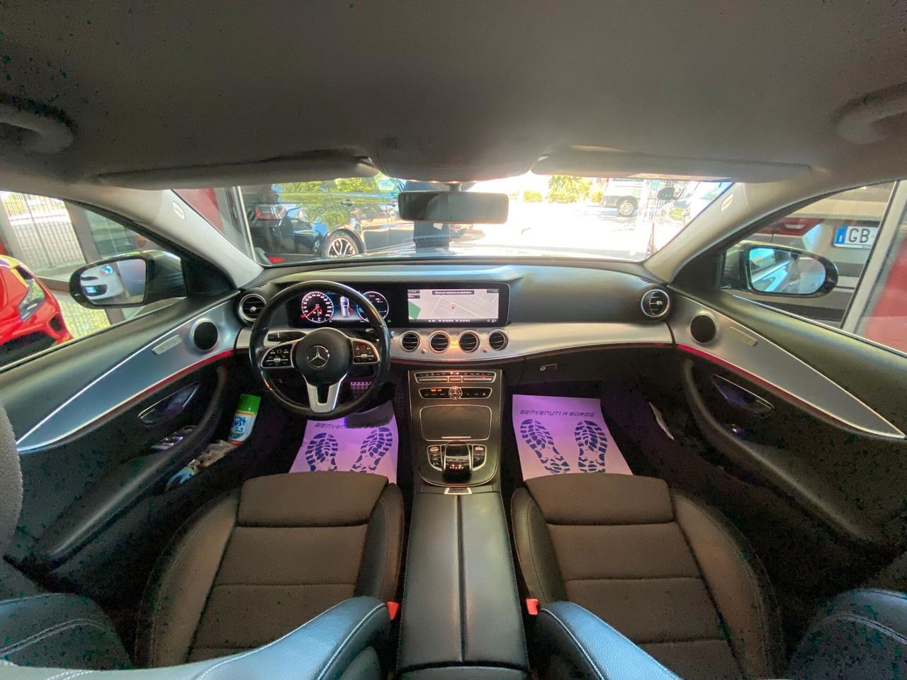 Mercedes E 200 Premium Plus
