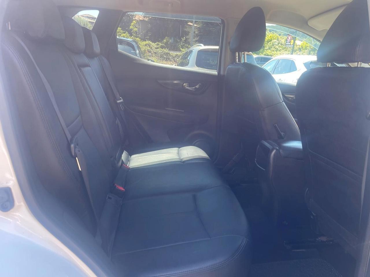Nissan Qashqai 1.6 dCi 4WD Tekna