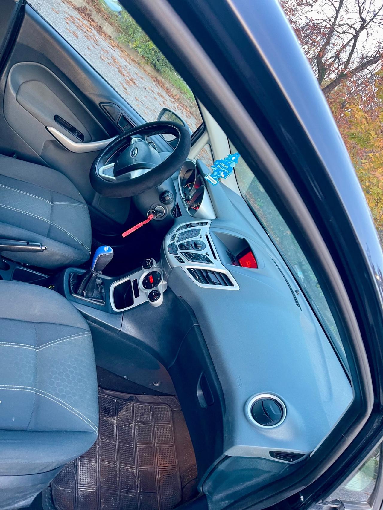 Ford Fiesta Fiesta+ 1.4 5 porte Bz.- GPL