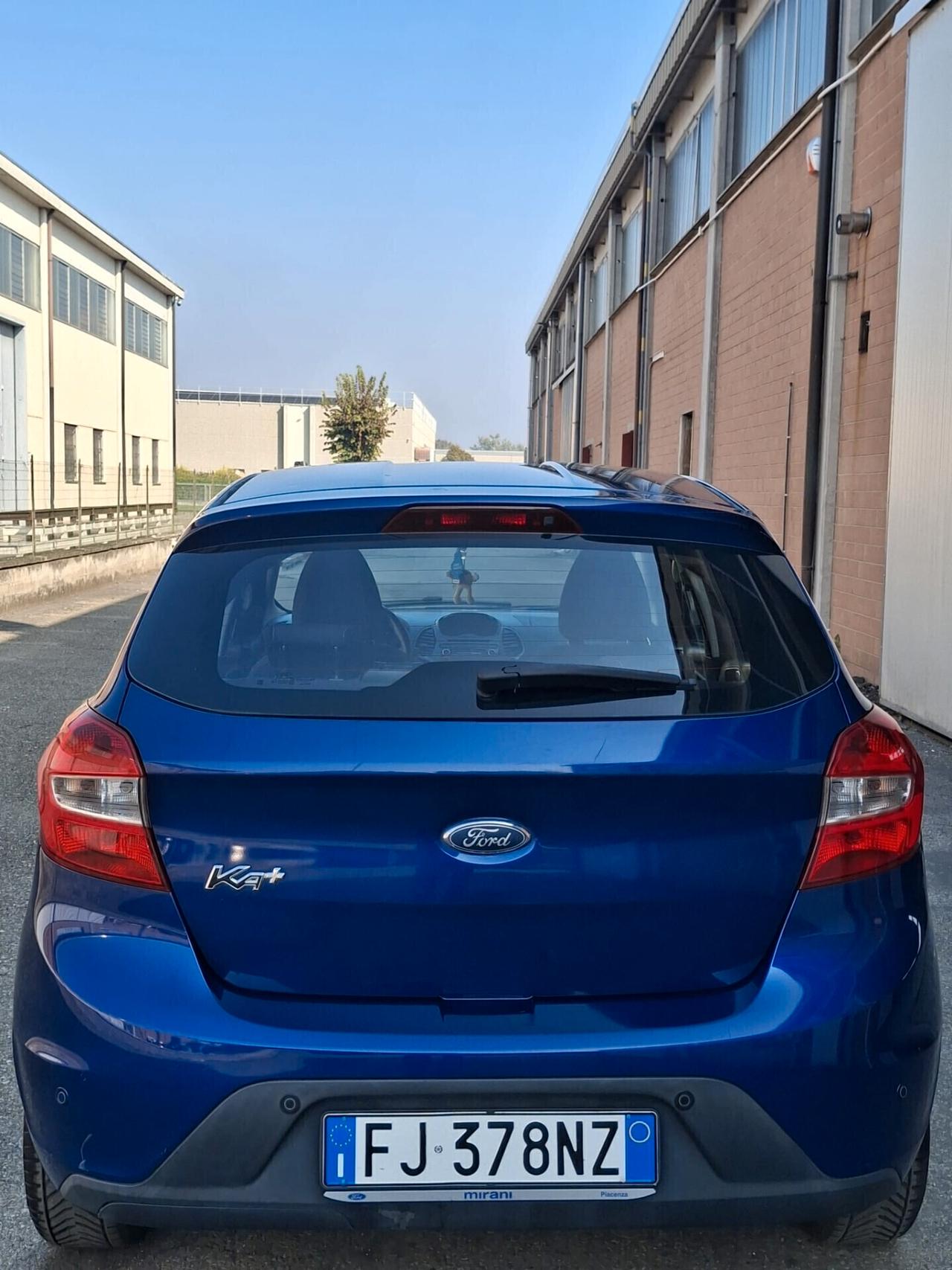 Ford Ka 1.2 Ti-VCT 85CV Ultimate KA PLUS 5 PORTI