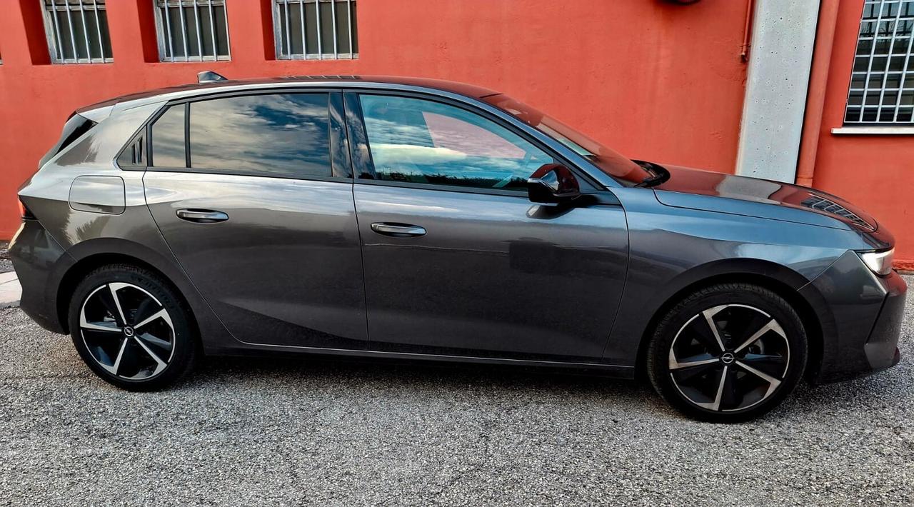 Opel Astra 1.2 Turbo 130 CV Business Elegance