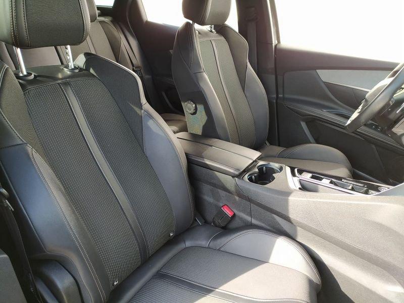 Peugeot 3008 130 hdi GT eat8 Promo CBC 5