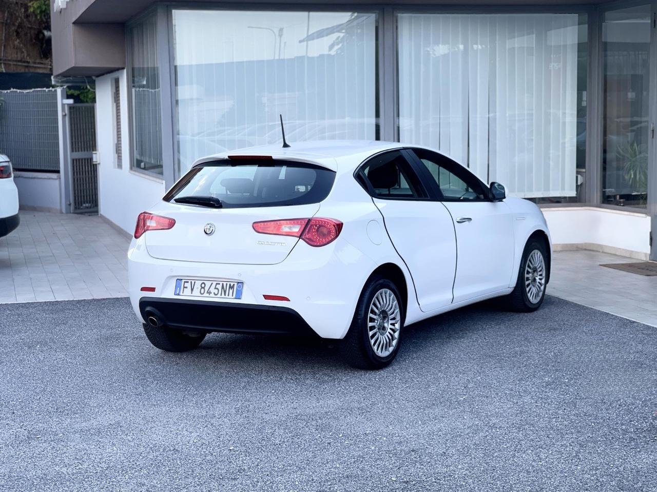 Alfa Romeo Giulietta 1.6 jtdm B-Tech 120cv my18