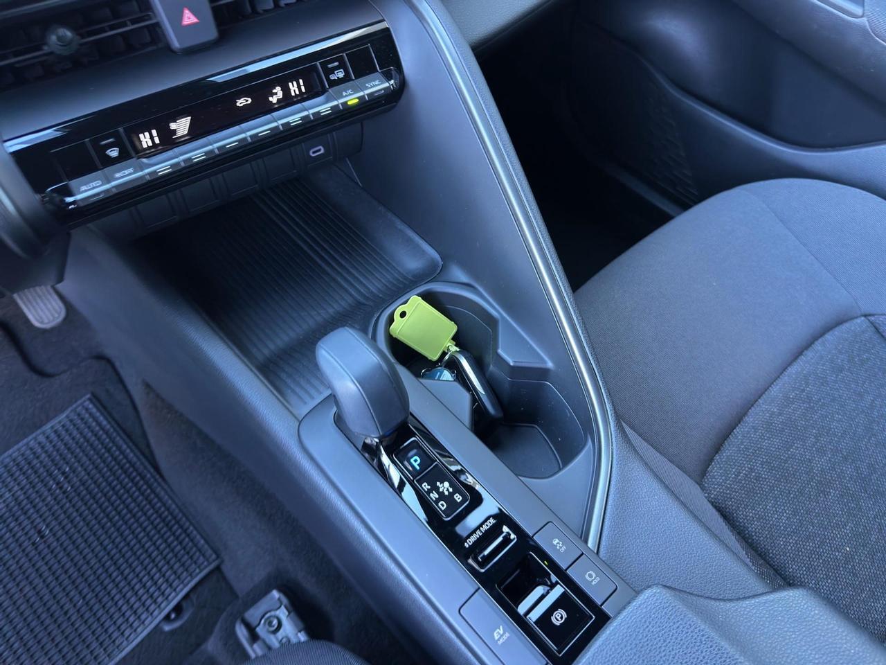 Toyota C-HR 1.8 hev Active fwd e-cvt