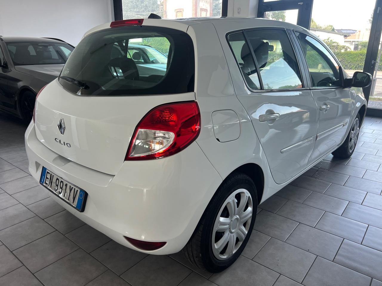 Renault Clio 1.2 16V 5 porte GPL Dynamique