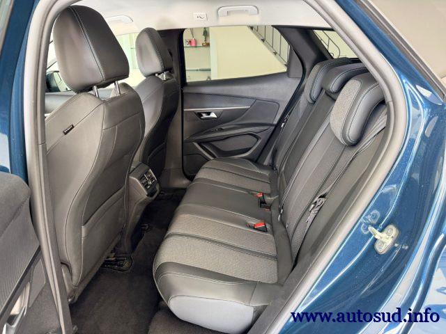 PEUGEOT 3008 BlueHDi 130 S&S Allure