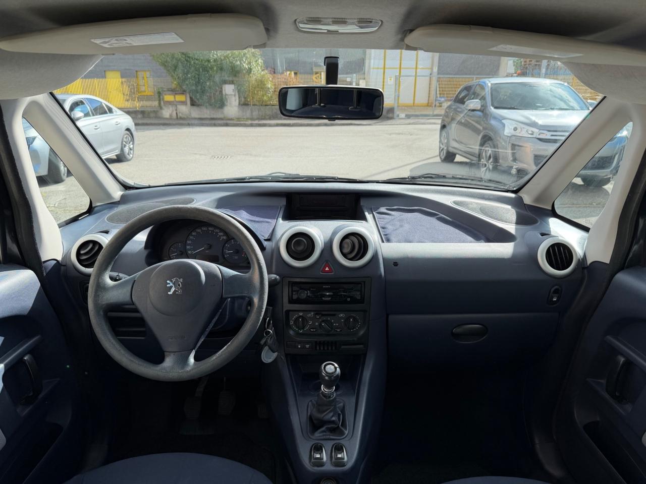 Peugeot 1007 1.4 Trendy