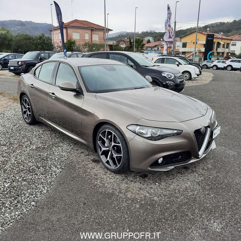 Alfa Romeo Giulia (2016) 2.2 Turbodiesel 150 CV AT8 Super