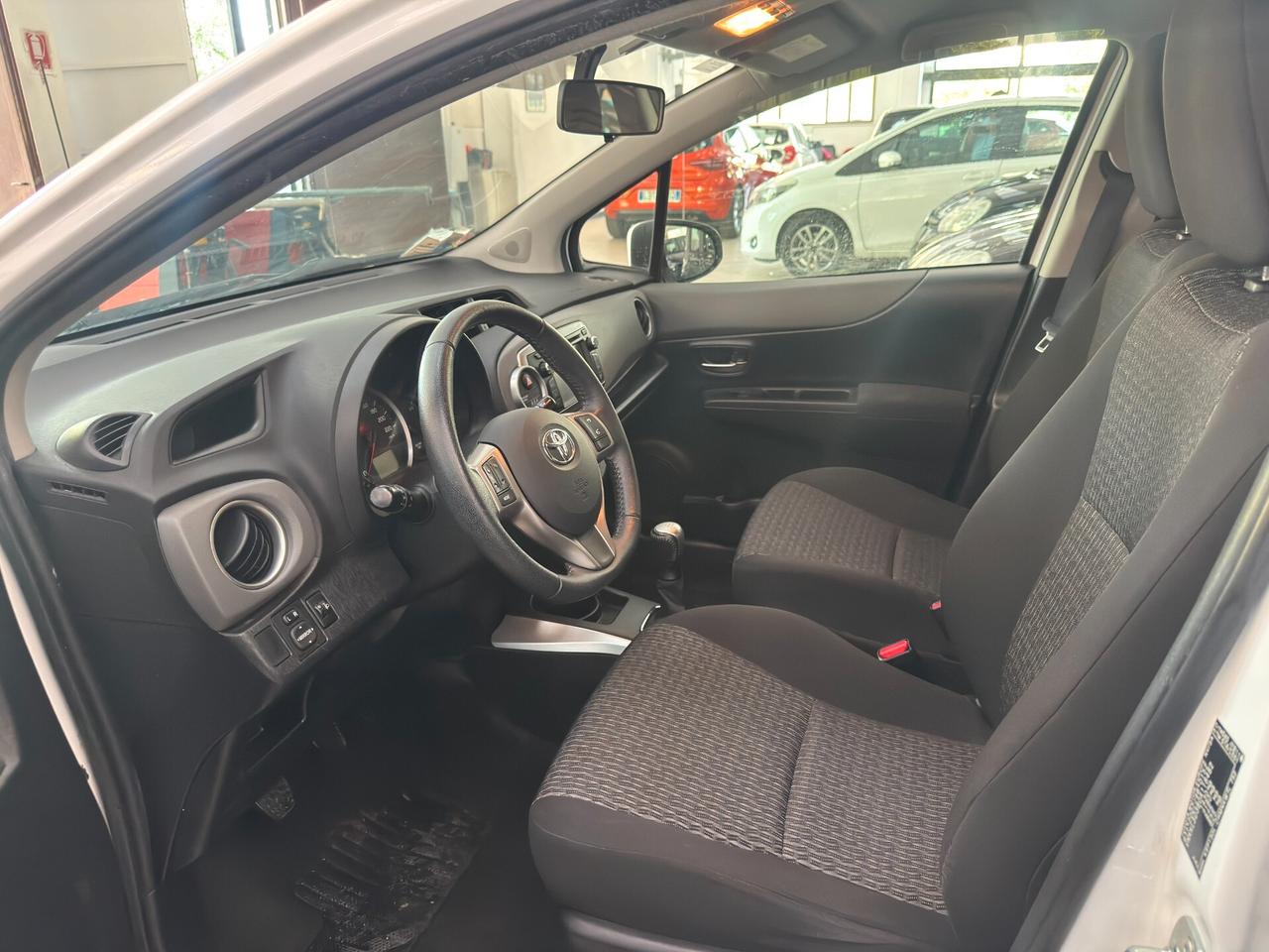 Toyota Yaris 1.0 5 porte Lounge - IL PREZZO PIU' BASSO IN TUTTA BOLOGNA E PROVINCIA!