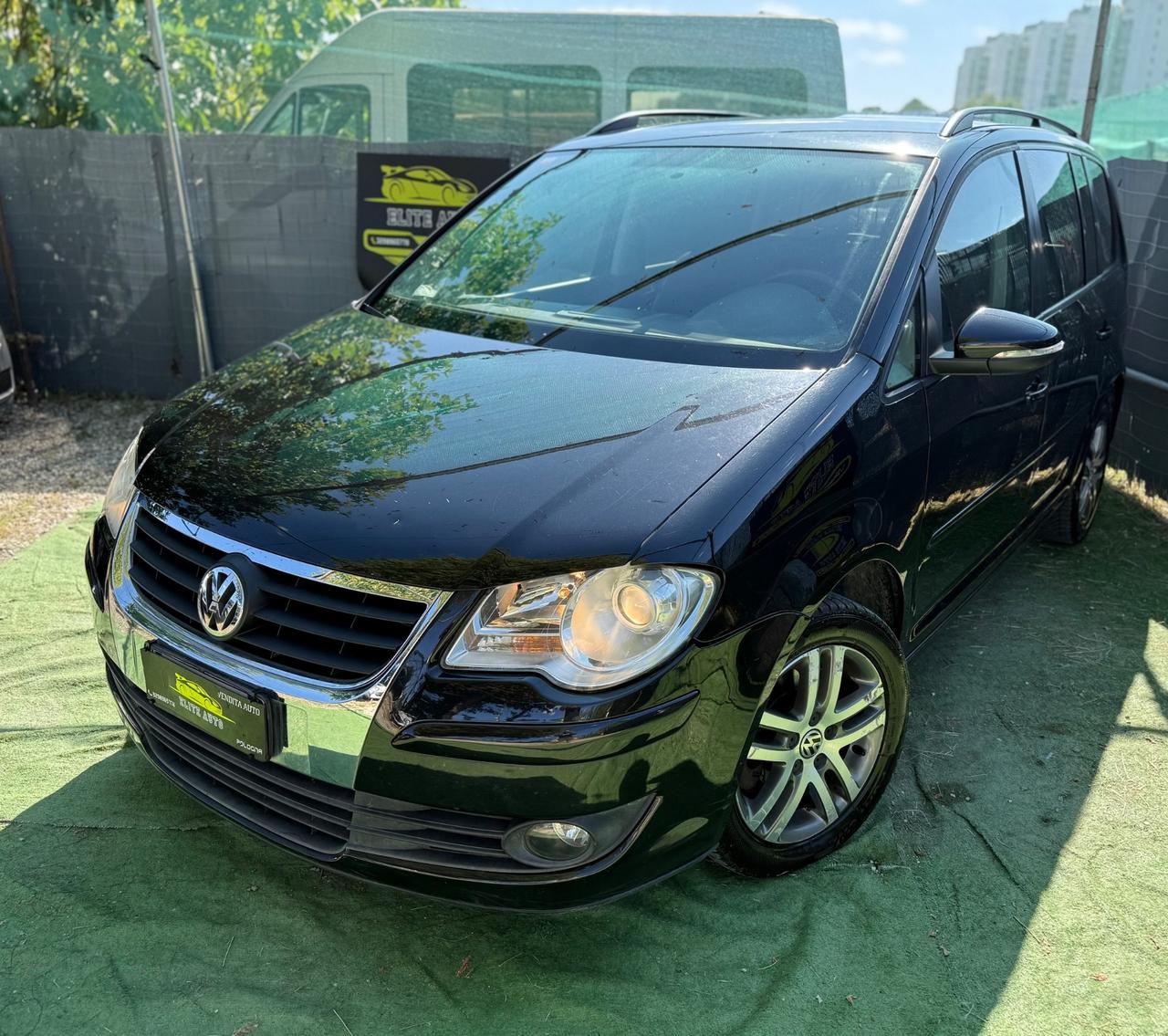 Volkswagen TOURAN 1.4 METANO 7 POSTI HIGHLINE