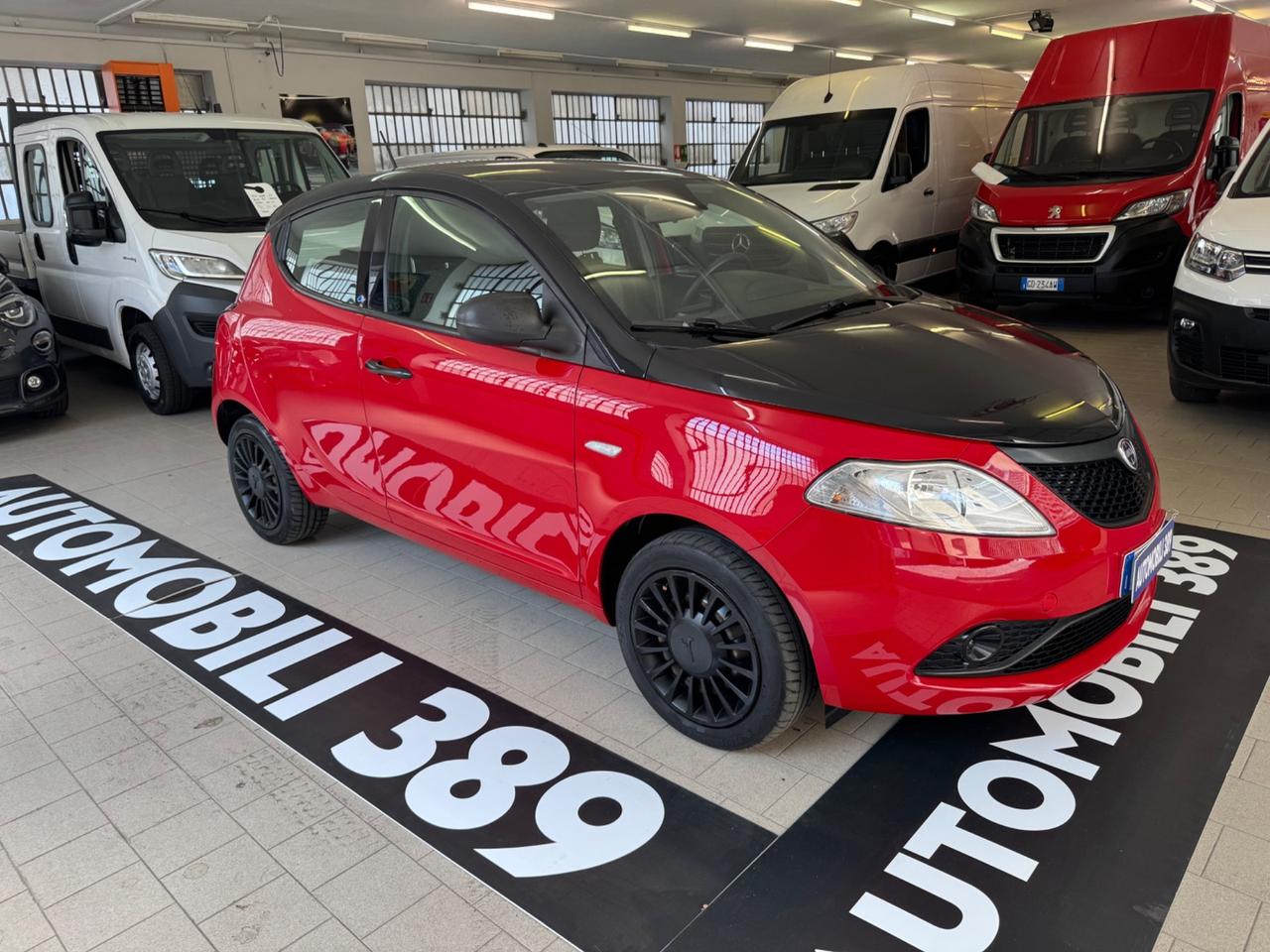 Lancia Ypsilon 1.2 69 CV 5 porte S&S Elefantino Blu