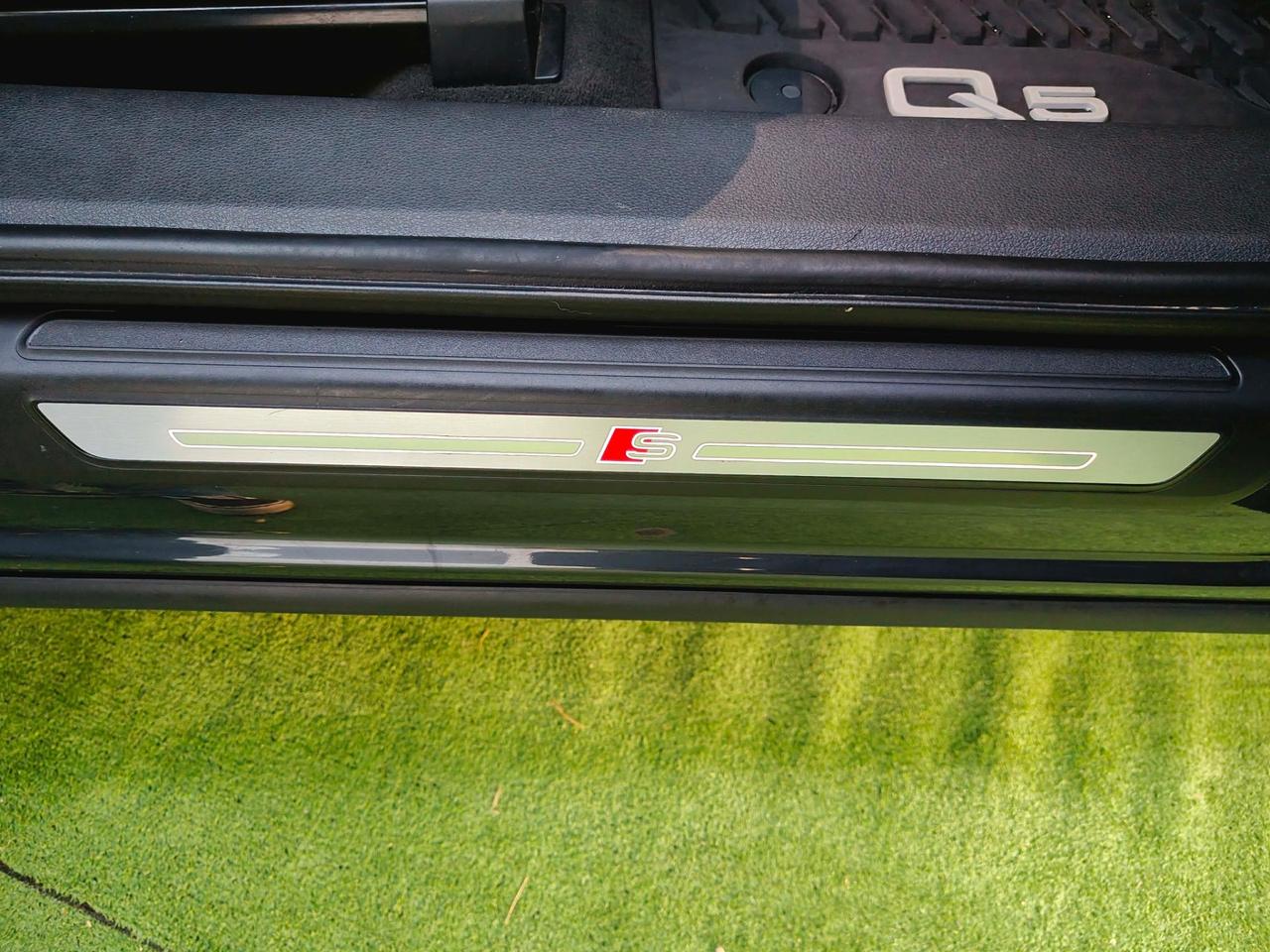 Audi Q5 2.0 TDI quattro S tronic Line - 2017