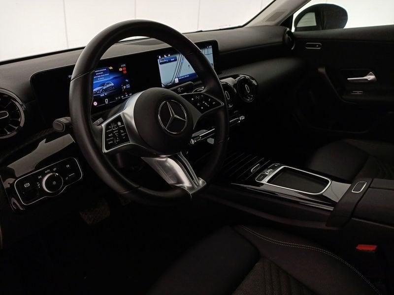 Mercedes-Benz Classe A - W177 2023 A 180 d Advanced auto