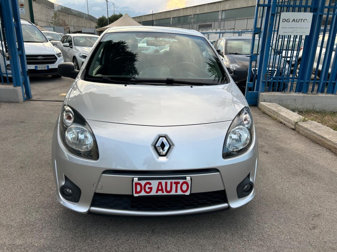 Renault Twingo 1.2 benzina 75 cavalli 2011