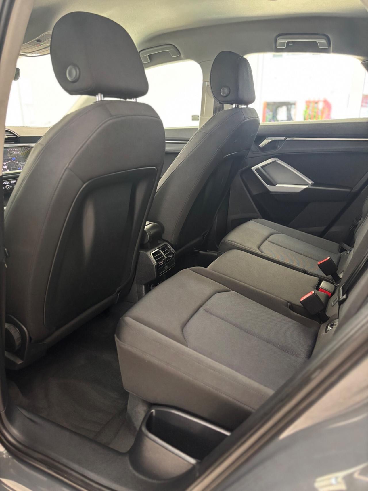 Audi Q3 SPB 35 TDI S tronic quattro edition