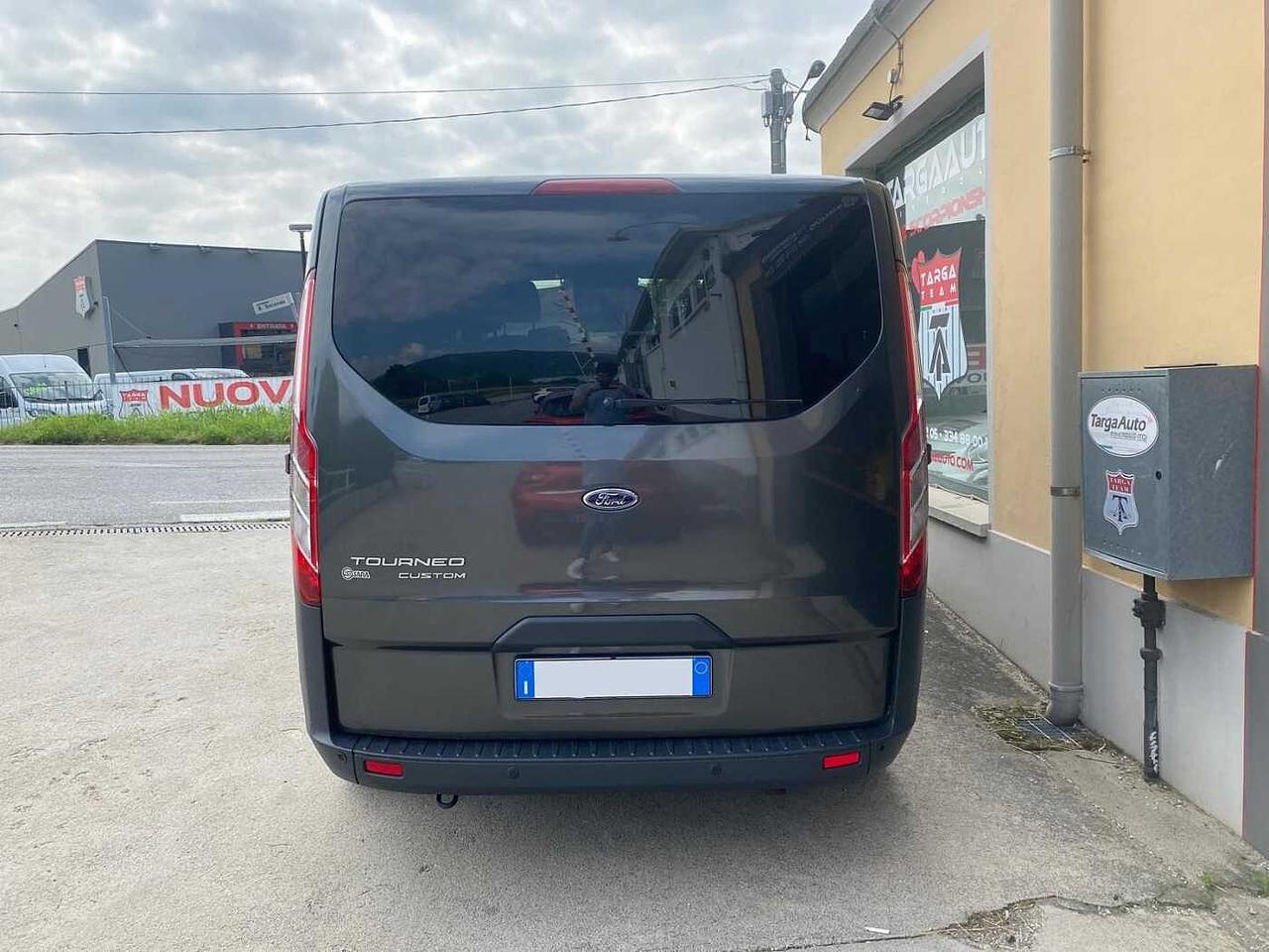 Ford Tourneo Custom 310 2.0 TDCi 130CV aut. PC Trend