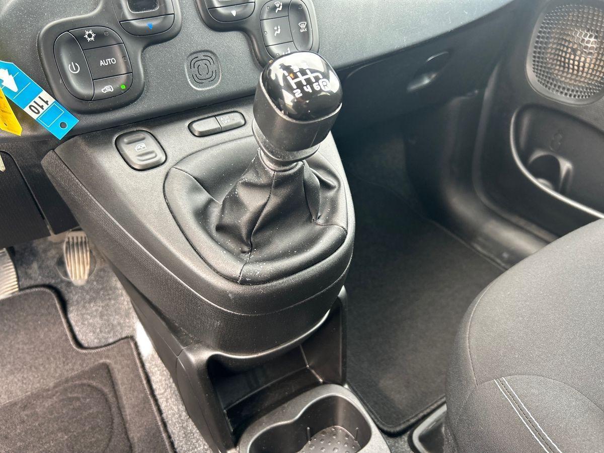 FIAT Panda III 2021 Cross - Panda 1.0 firefly hybrid City Cross s&s 70cv 5p.ti