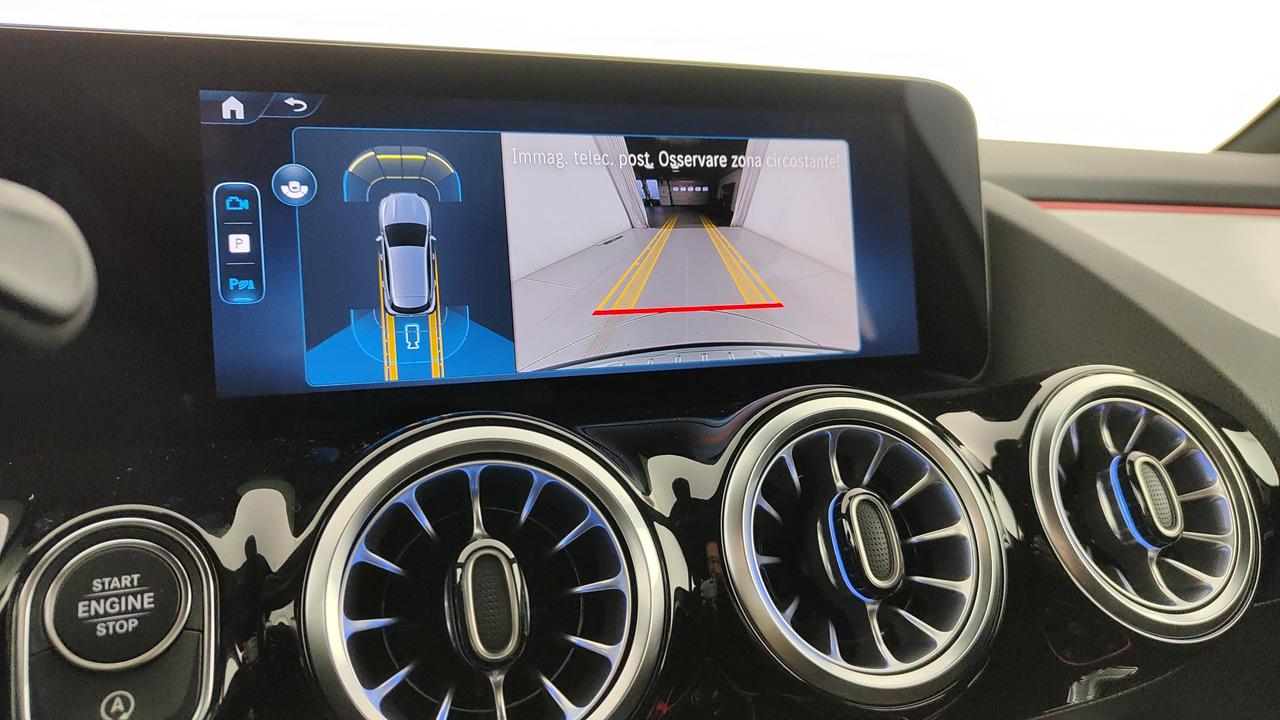 Mercedes-Benz GLA 200 d automatic