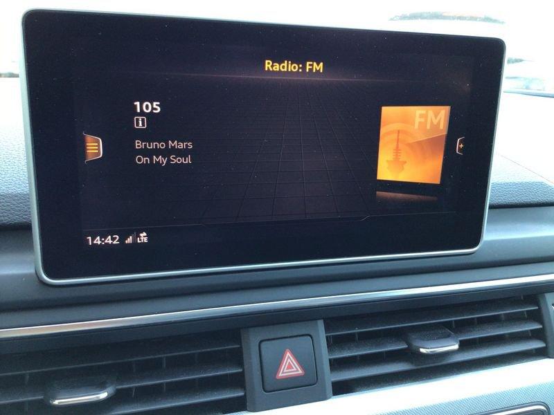 Audi A4 2.0 40 TFSI MHEV S Line Edition S Tronic