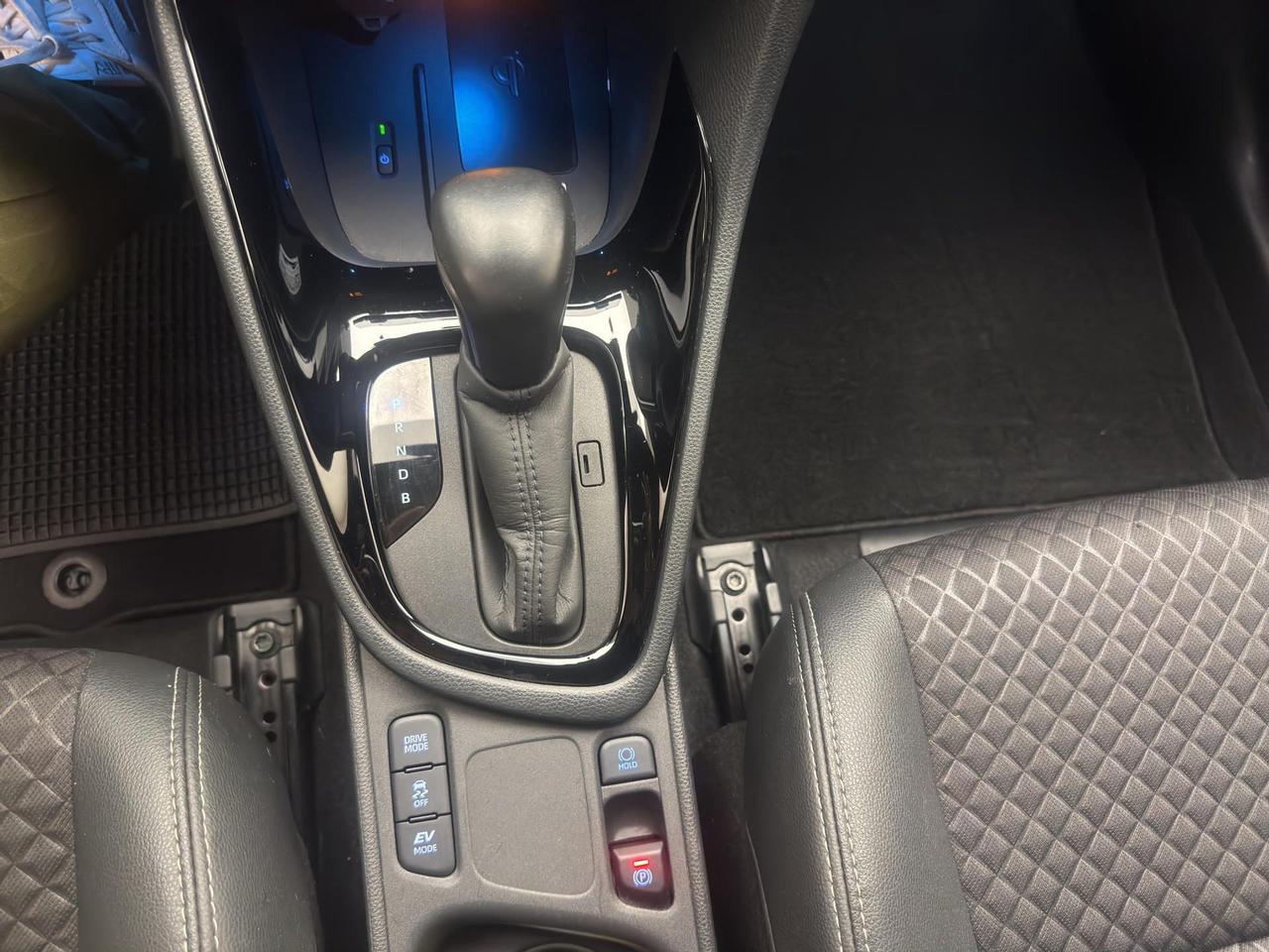 Toyota Yaris 1.5h Style