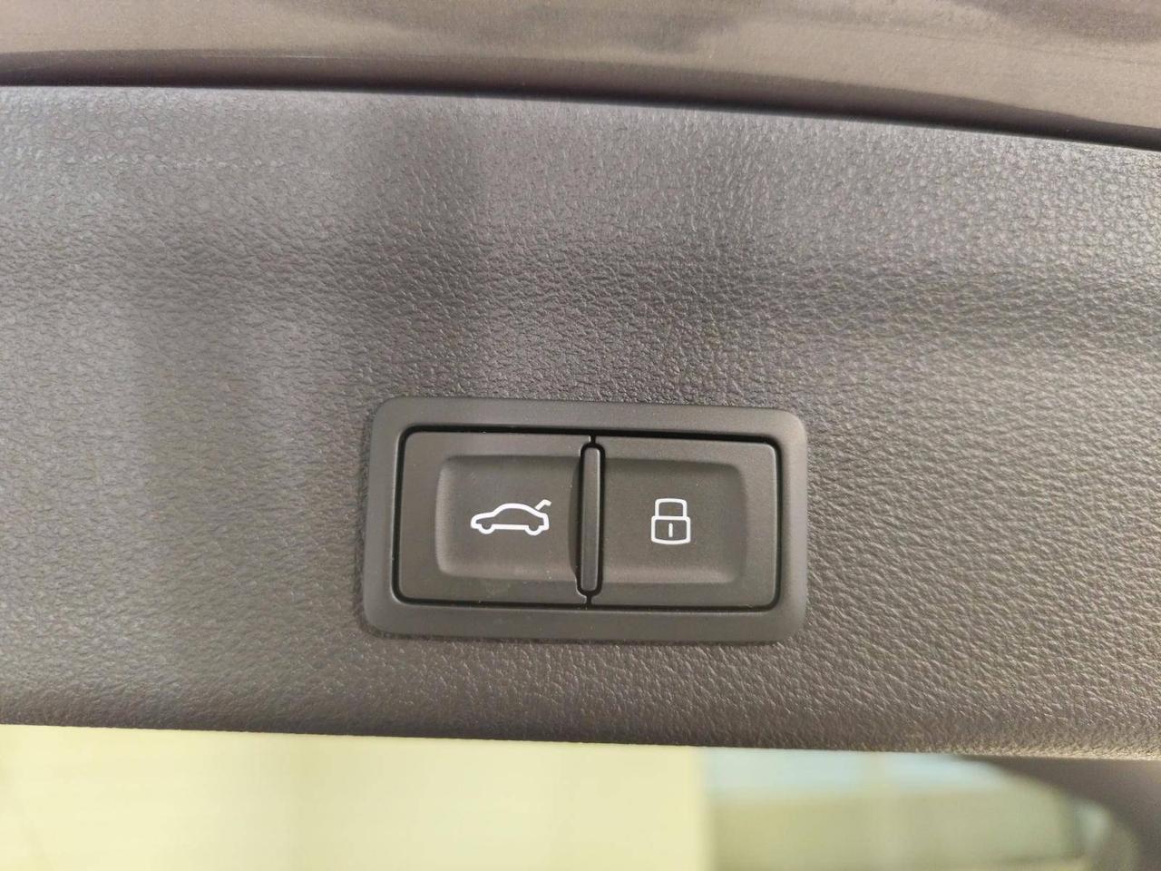 Audi A6 Allroad 40 2.0 tdi 12V Business Advanced Quattr