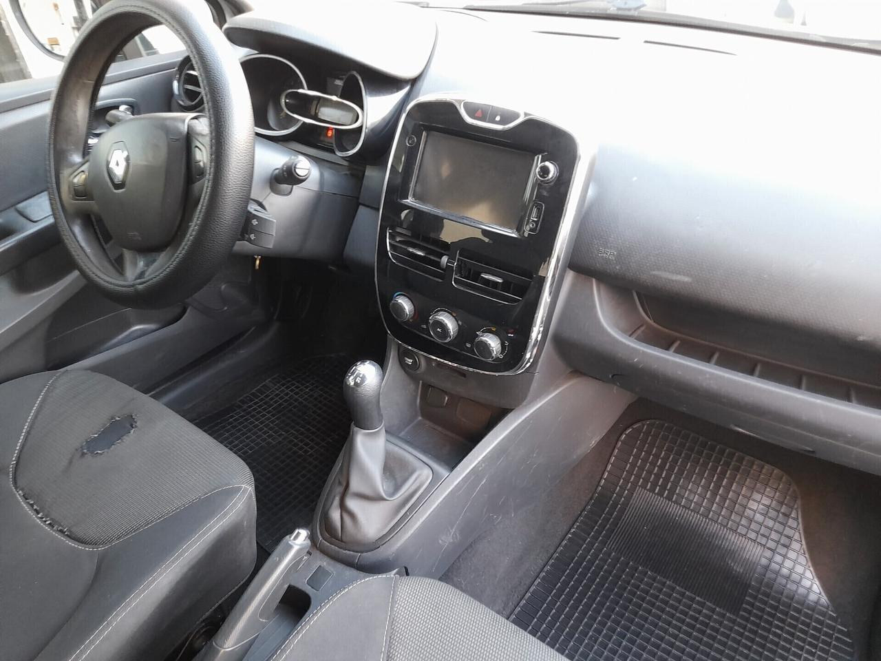 Renault Clio 1.2 75CV GPL 5 porte