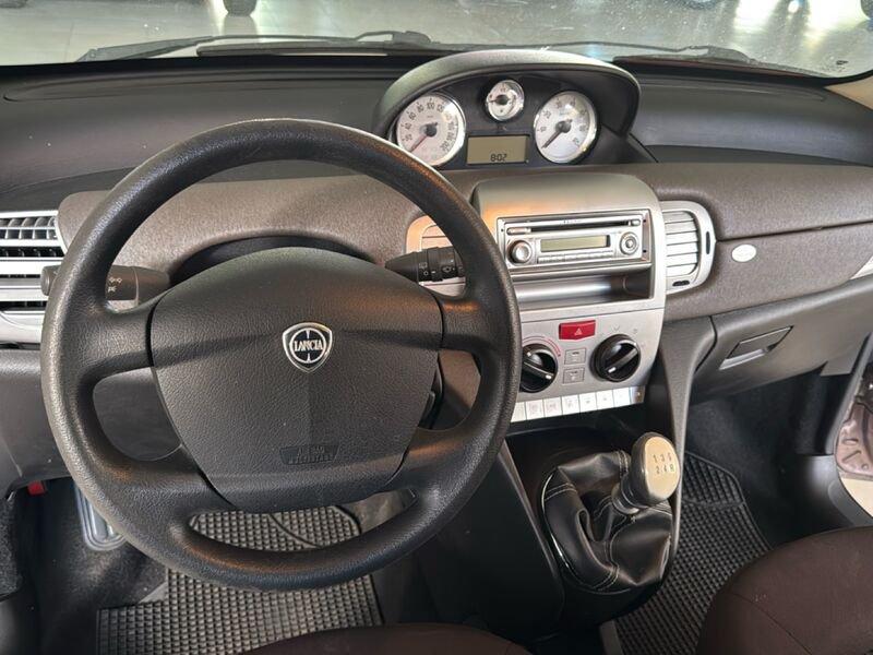 Lancia Ypsilon Ypsilon 1.2 8v Elle