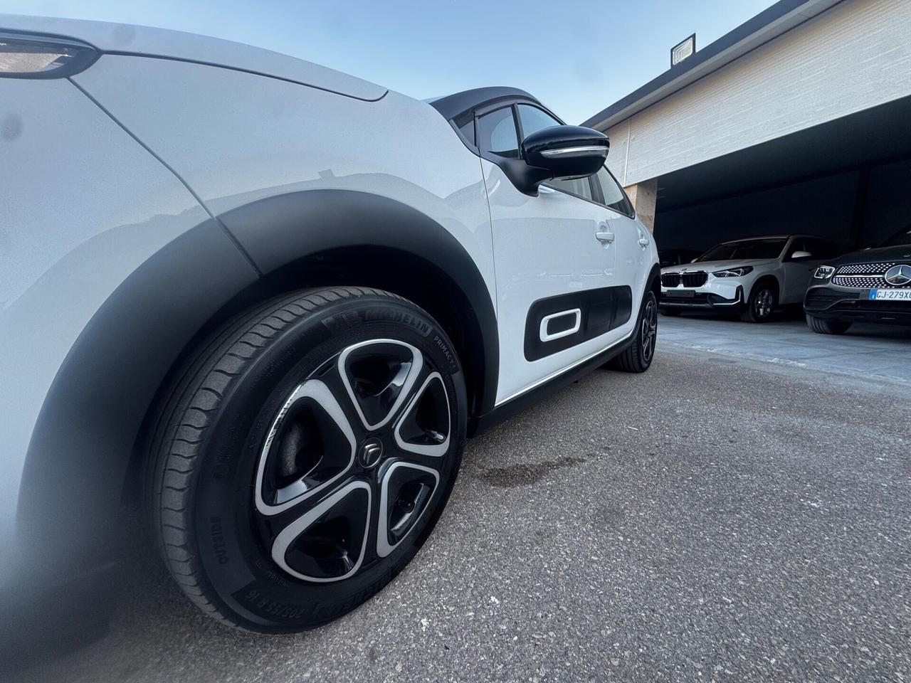 C3 BlueHDi 100 S&S Feel Navi Airbump castelletto 8