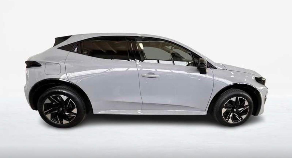 New Renault Clio TCe 115 CV 5 porte Techno