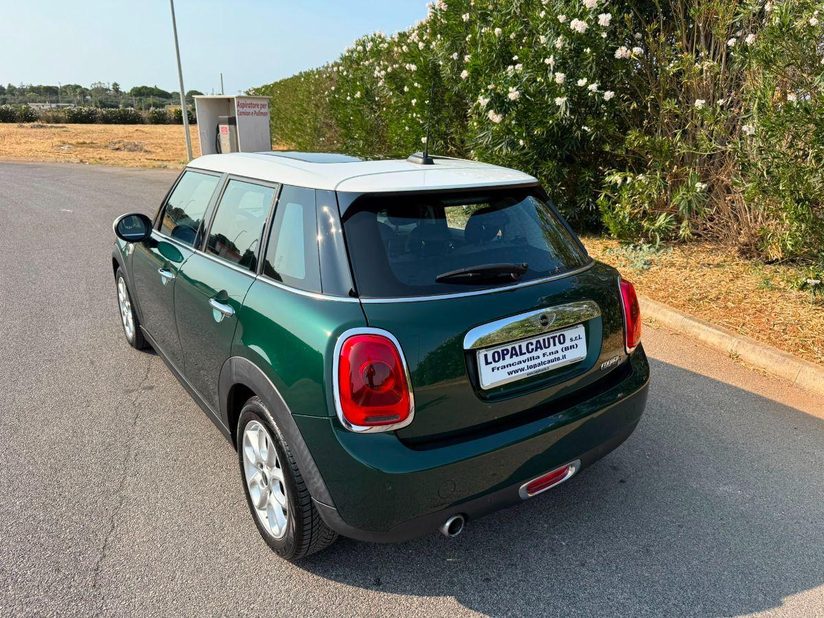 MINI 1.5 COOPER D BOSTON SEVEN 5 Porte; Tetto Panoramico e Apribile Elettricamente;
