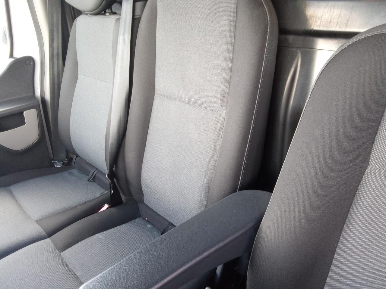 Nissan NV400 35 2.3 dCi 130CV COIMBENTATO Furgone