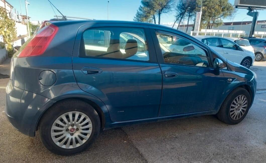 Fiat Grande Punto 1.4 5 porte Gpl Dynamic