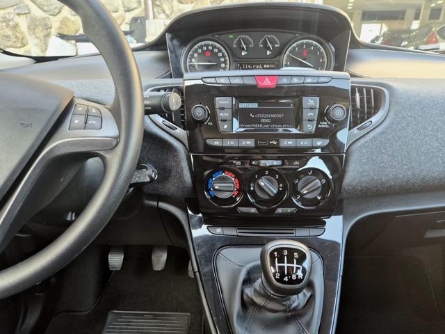 LANCIA Ypsilon 1.0 FireFly 5 porte S&S Hybrid Ecochic Silver