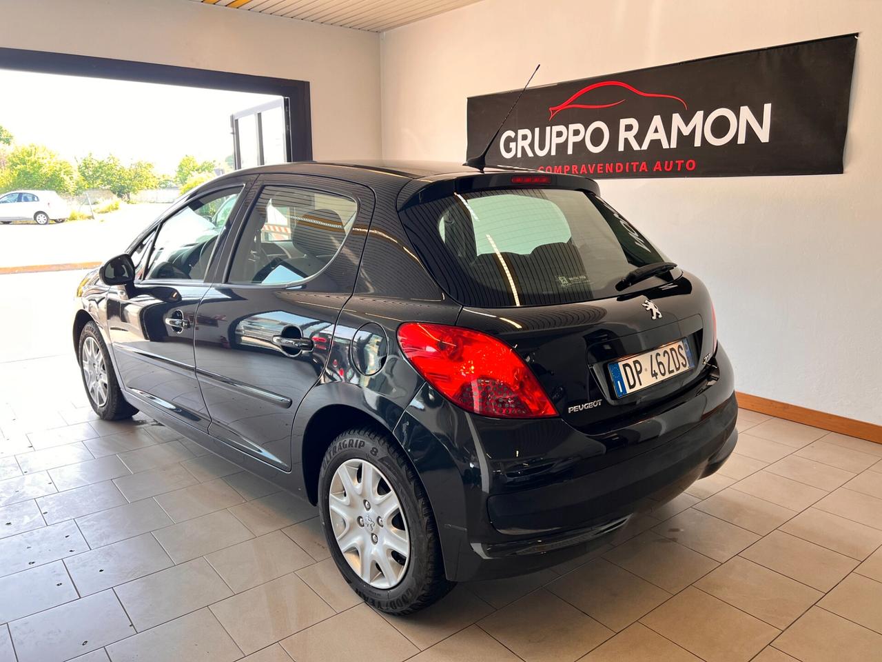 Peugeot 207 1.4 HDi 70CV 5p. XS