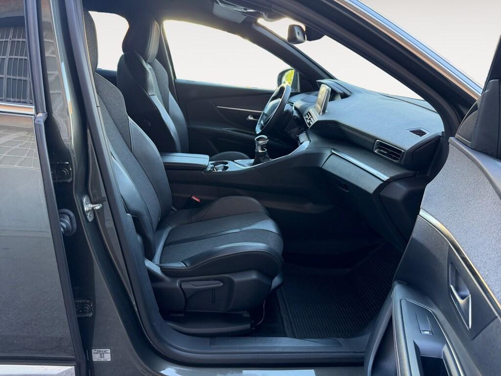 Peugeot 3008 II 2016 1.5 bluehdi 130CV GT Line