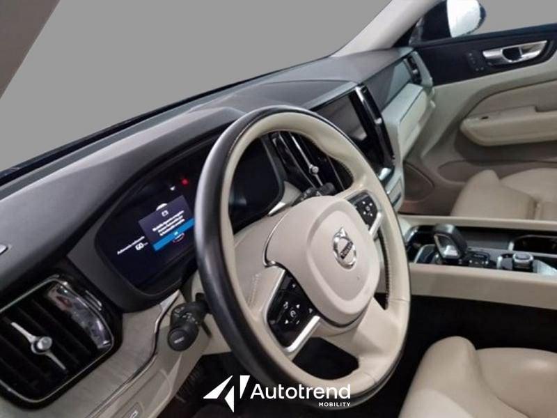 Volvo XC60 B4 197+14 CV Mild Hybrid Diesel Automatico Plus Dark N1 Autocarro